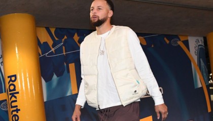 库里有望本周六复出战森林狼！勇士官方更新伤情：周四可参加训练