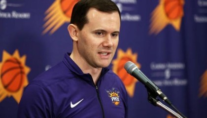 离职多年依旧心系老东家 太阳崛起别忘了他的功劳